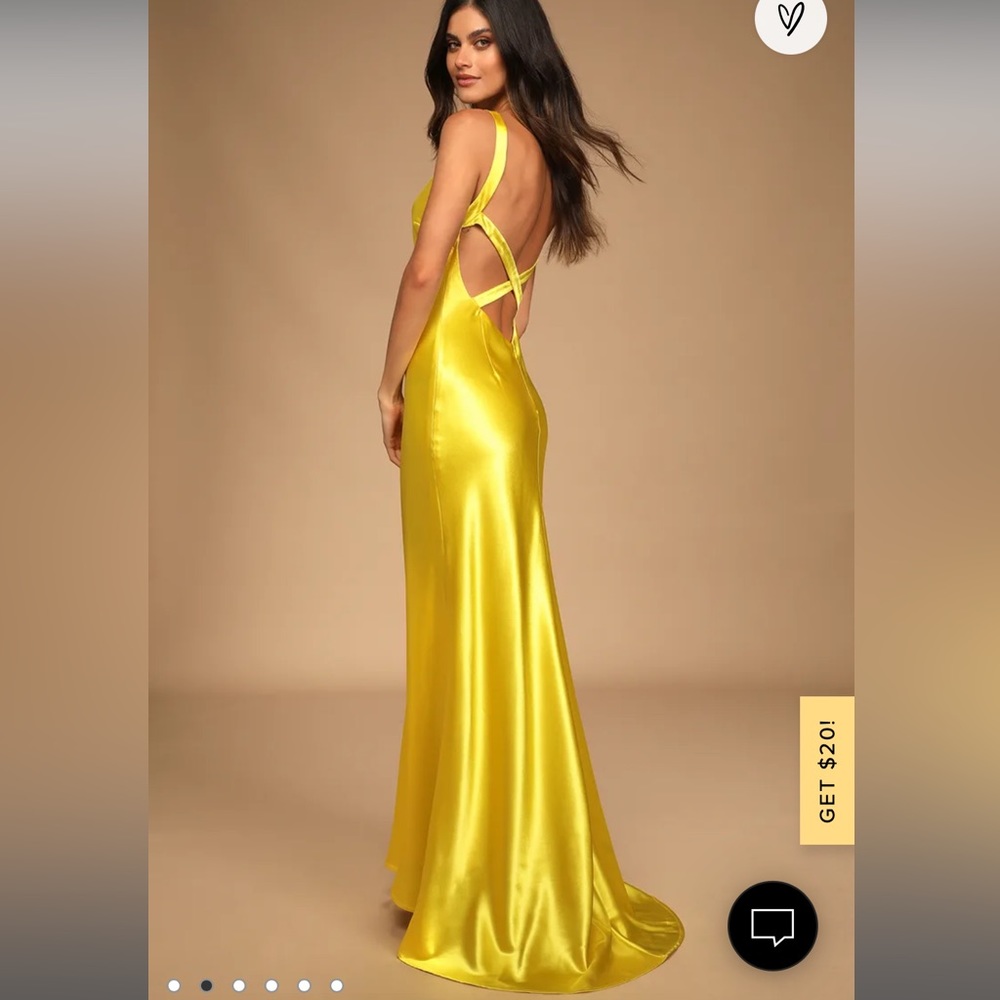 Lulu’s dress NWT✨ this dress is beautiful & sexy!